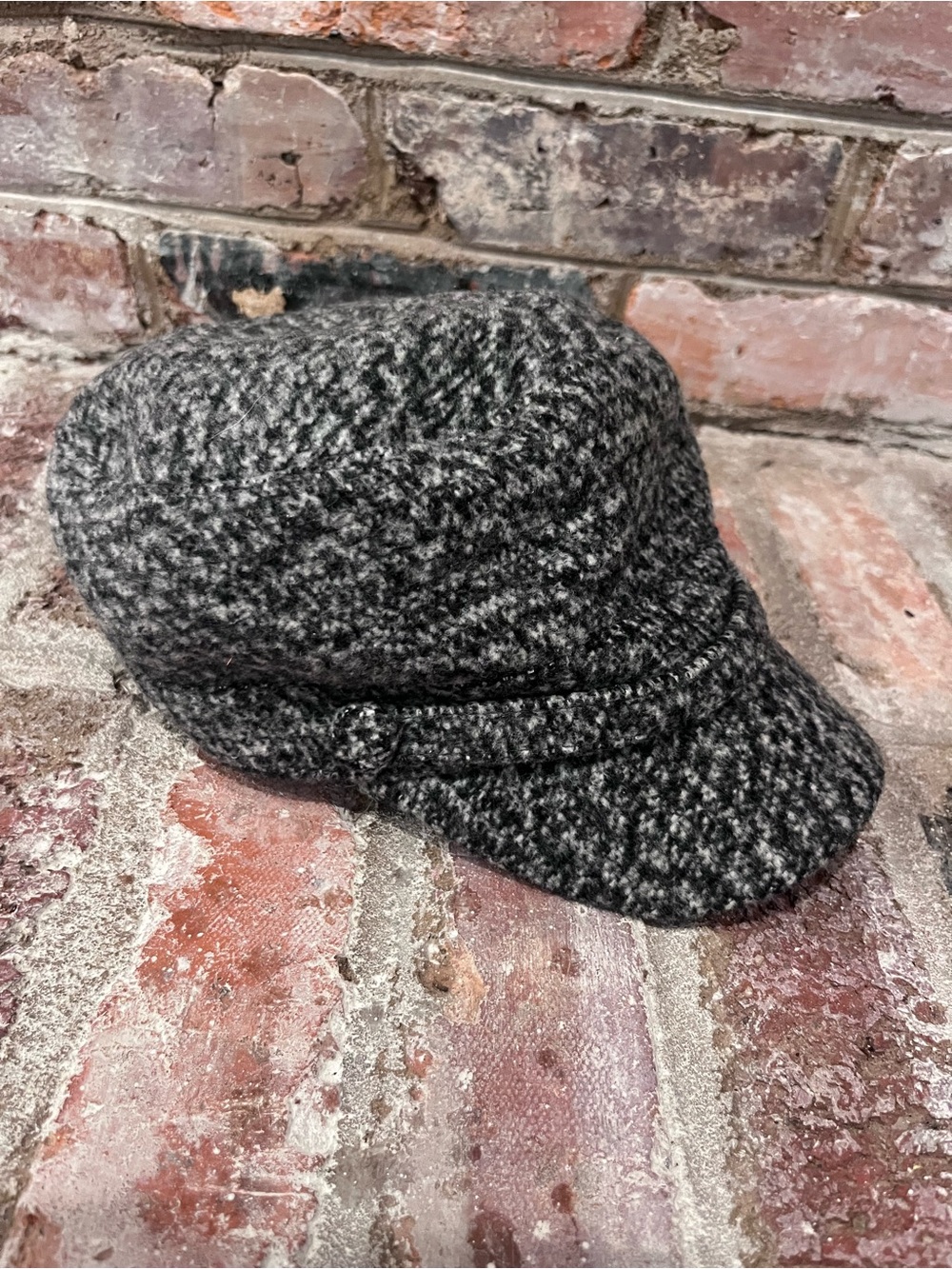 Grey Tweed Wool Newsboy Cap - Classic Adult Hat unisex